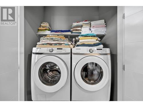11581 Rogers Road Unit# 306, Lake Country, BC - Indoor Photo Showing Laundry Room