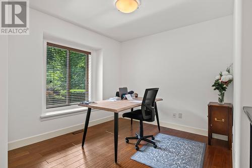 5318 Trickle Creek Drive, Kelowna, BC - Indoor Photo Showing Office