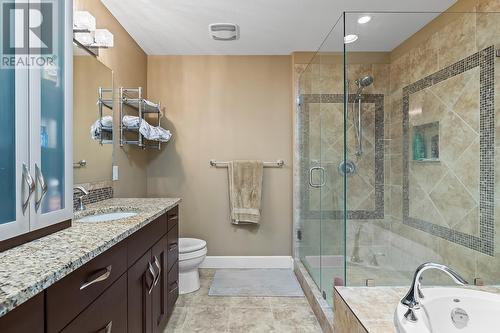 5318 Trickle Creek Drive, Kelowna, BC - Indoor Photo Showing Bathroom