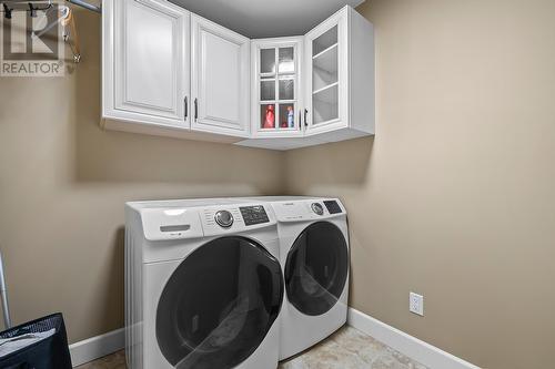 5318 Trickle Creek Drive, Kelowna, BC - Indoor Photo Showing Laundry Room