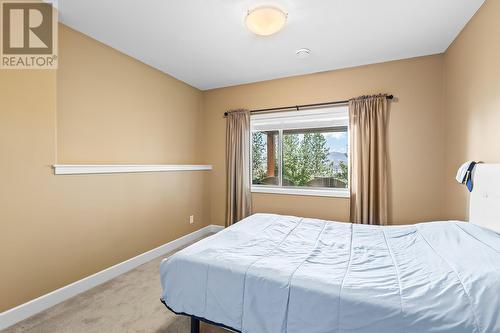 5318 Trickle Creek Drive, Kelowna, BC - Indoor Photo Showing Bedroom