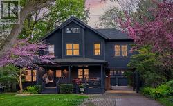 52 KERR STREET  Oakville, ON L6K 3A1