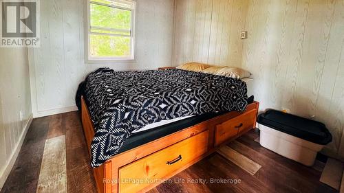 N/A Parcel 8418 Sec Ns, Parry Sound Remote Area (Patterson), ON - Indoor Photo Showing Bedroom