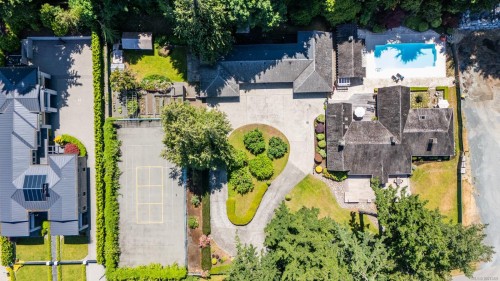 382 Judges Row, Qualicum Beach, BC 