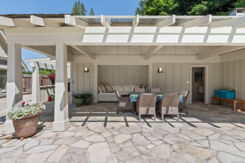 382 Judges Row, Qualicum Beach, BC 