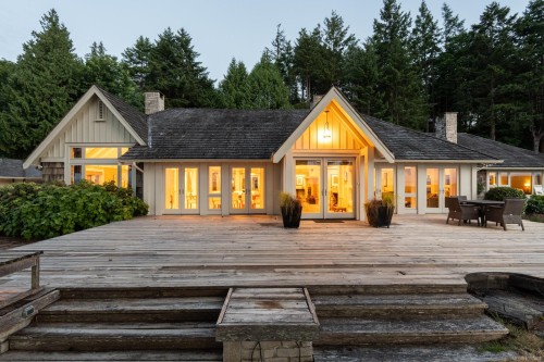 382 Judges Row, Qualicum Beach, BC 