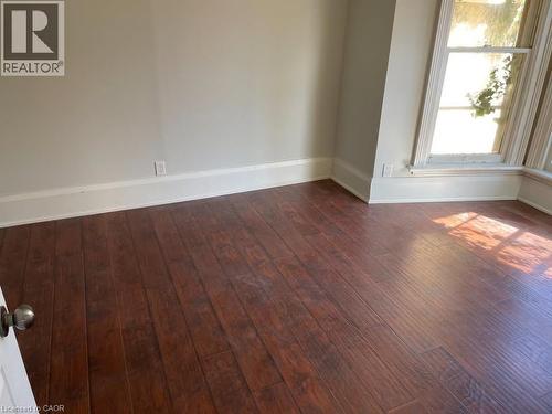 unit 4 - 34 Oak Street, Cambridge, ON - Indoor Photo Showing Other Room