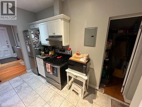 34 Oak Street, Cambridge, ON - Indoor