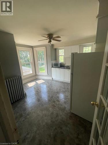 34 Oak Street, Cambridge, ON - Indoor