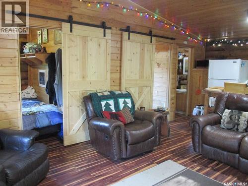 6 Scots Landing Log Cabin, Torch River Rm No. 488, SK - Indoor Photo Showing Living Room