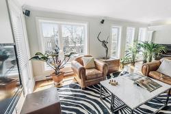 5621 Av. des Érables  Montréal (Rosemont/La Petite-Patrie), QC H2G 2L9