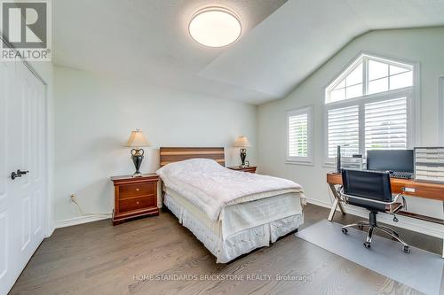 1296 Inglehart Drive, Burlington, ON - Indoor Photo Showing Bedroom