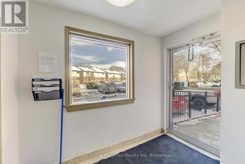 35 - 64 Hiawatha Road, Woodstock (Woodstock - North), ON - Indoor Photo Showing Other Room