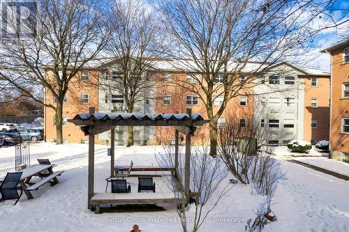 35 - 64 Hiawatha Road, Woodstock (Woodstock - North), ON - Outdoor