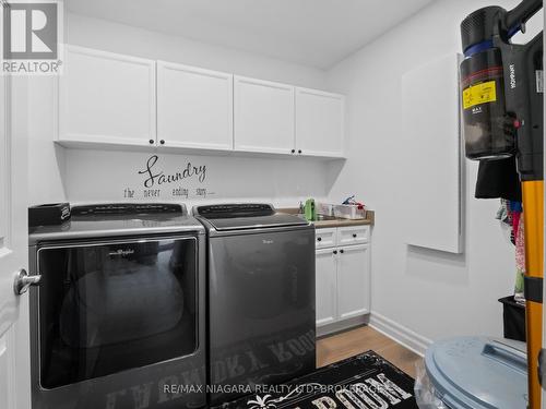 Main Floor Laundry - 2738 Moyer Street, Pelham (North Pelham), ON - Indoor Photo Showing Laundry Room