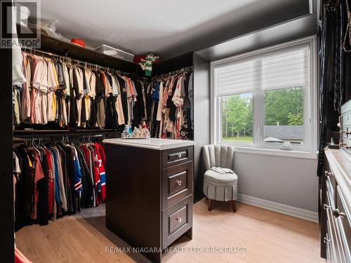 Primary Bedroom - Walk In Closet - 2738 Moyer Street, Pelham (North Pelham), ON - Indoor With Storage