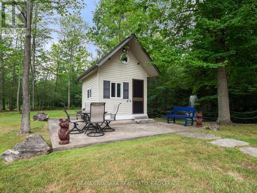 Kids Bunny - 2738 Moyer Street, Pelham (North Pelham), ON - Outdoor