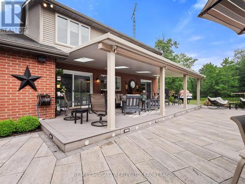2738 Moyer Street, Pelham (North Pelham), ON - Outdoor With Deck Patio Veranda With Exterior