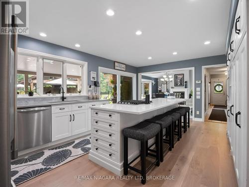 2738 Moyer Street, Pelham (North Pelham), ON - Indoor Photo Showing Other Room