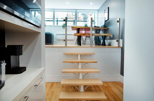 Staircase - 1944 Rue Tupper, Montréal (Ville-Marie), QC 