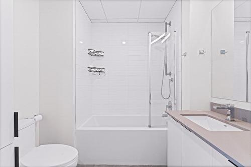 Ensuite bathroom - 603-60  - 70 Rue Wellington S., Sherbrooke (Les Nations), QC - Indoor Photo Showing Bathroom