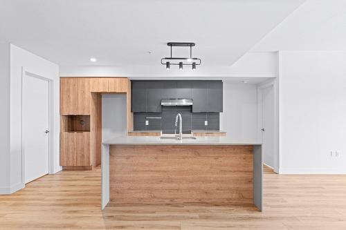 Kitchen - 905-60  - 70 Rue Wellington S., Sherbrooke (Les Nations), QC - Indoor Photo Showing Kitchen