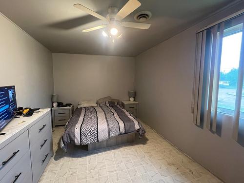 Chambre à coucher principale - 38 2E Avenue, Chapais, QC - Indoor Photo Showing Bedroom