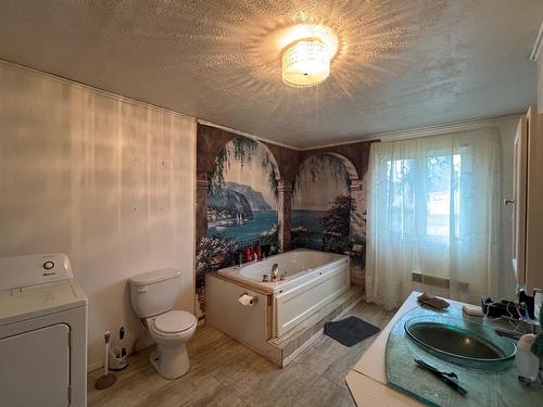 Salle de bains - 38 2E Avenue, Chapais, QC - Indoor Photo Showing Bathroom