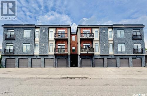 936 Montgomery STREET  Moose Jaw, SK S6H 2W8