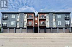 936 Montgomery STREET  Moose Jaw, SK S6H 2W8