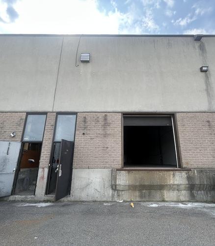 Face arrière - 2286 Ch. St-François, Dorval, QC -  With Exterior