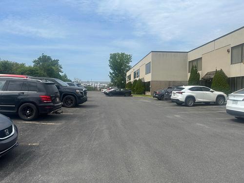 Stationnement - 2286 Ch. St-François, Dorval, QC - Outdoor