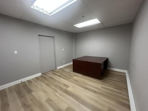 Office - 2286 Ch. St-François, Dorval, QC - Indoor