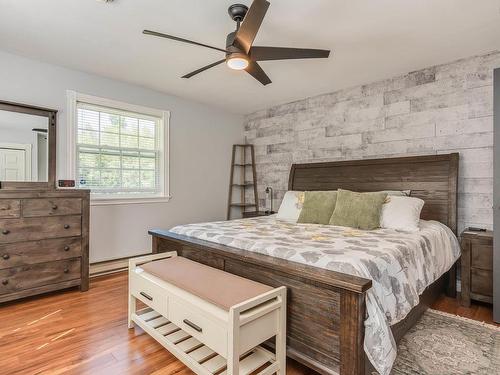 252 Eves Road, New Albany, NS 