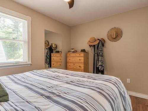 252 Eves Road, New Albany, NS 