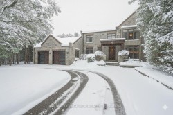 18 Mount Haven Crescent  East Luther Grand Valley, ON L9W 5Y9