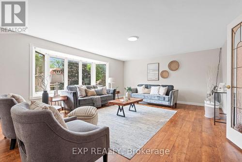 28 Buckingham Avenue, Oshawa, ON 