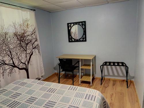 Bedroom - 314 Ch. Riverside, Matapédia, QC - Indoor Photo Showing Bedroom