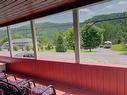 Veranda - 314 Ch. Riverside, Matapédia, QC  -  With View 
