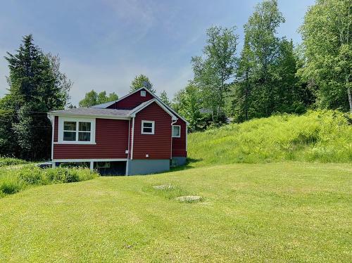 Backyard - 314 Ch. Riverside, Matapédia, QC - Outdoor