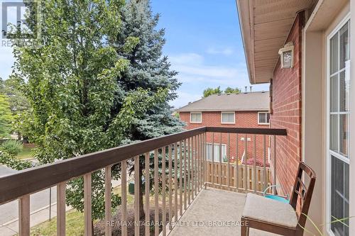 13 - 34 Dynasty Avenue, Hamilton (Stoney Creek), ON - Outdoor With Exterior