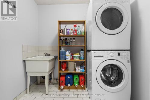 13 - 34 Dynasty Avenue, Hamilton (Stoney Creek), ON - Indoor Photo Showing Laundry Room