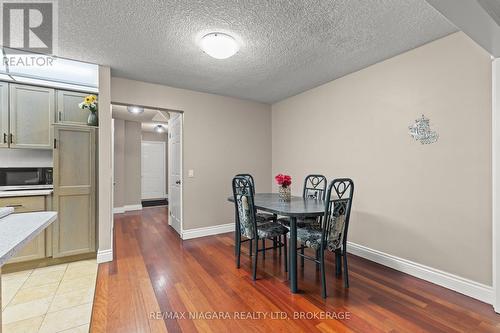 13 - 34 Dynasty Avenue, Hamilton (Stoney Creek), ON - Indoor Photo Showing Dining Room