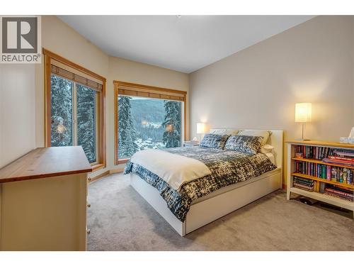 308 Creekview Road Unit# 17, Penticton, BC - Indoor Photo Showing Bedroom