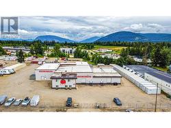 5351 46 Avenue SE  Salmon Arm, BC V1E 1X2