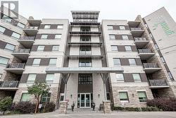 318 - 33 WHITMER STREET  Milton, ON L9T 8P9