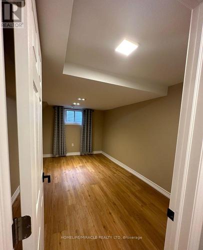 3433 Ash Row Crescent, Mississauga, ON - Indoor Photo Showing Other Room