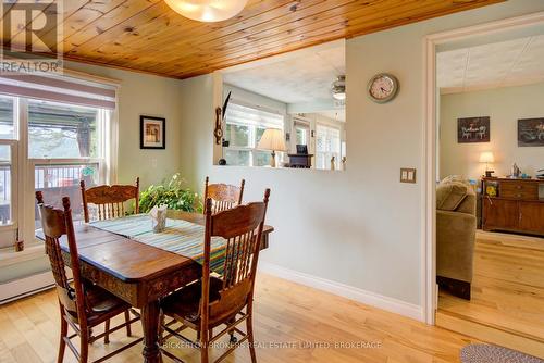 70 Kerry Point Road, Leeds And The Thousand Islands, ON - Indoor Photo Showing Dining Room