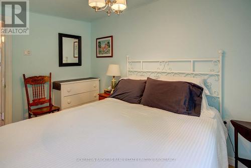 70 Kerry Point Road, Leeds And The Thousand Islands, ON - Indoor Photo Showing Bedroom