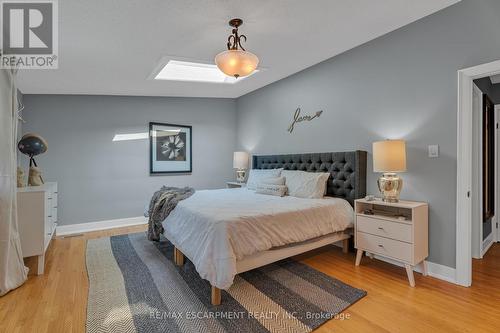 316 Fennell Avenue, Hamilton, ON - Indoor Photo Showing Bedroom